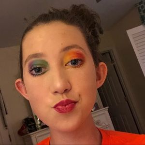 Meet your Posher, Margo